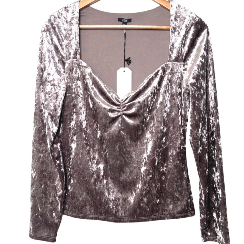 Express NWT‎ Womens Textured Velour Ruched Sweetheart Neck Long Sleeve Top M - Picture 2 of 8